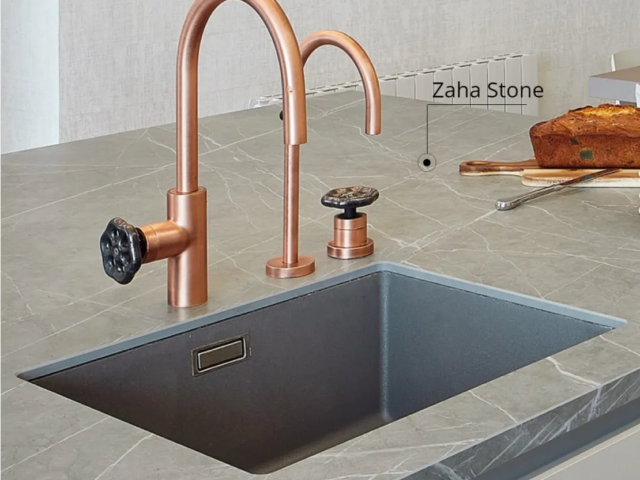 Foto: neolith: Nahaufnahme Waschbecken mit &quot;Zaha Stone&quot;-Oberfläche